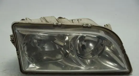 Volvo S40, V40 Headlight/headlamp 14909000