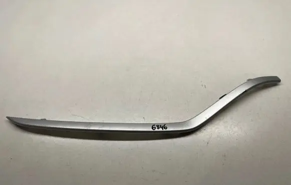 Mercedes-Benz CLS C218 X218 Front bumper splitter molding 2188852874 A2188852874