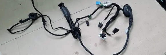 Audi RS Q8 Rear wire harness sleeve 4M8971687HK