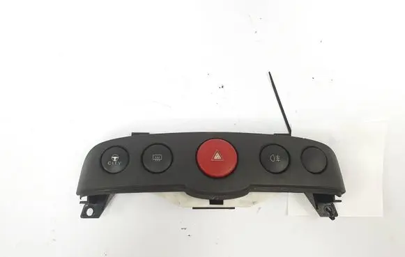 Fiat Punto (188) Hazard light switch