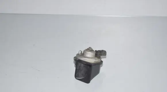 BMW 6 F06 Gran coupe Horn signal 3881157