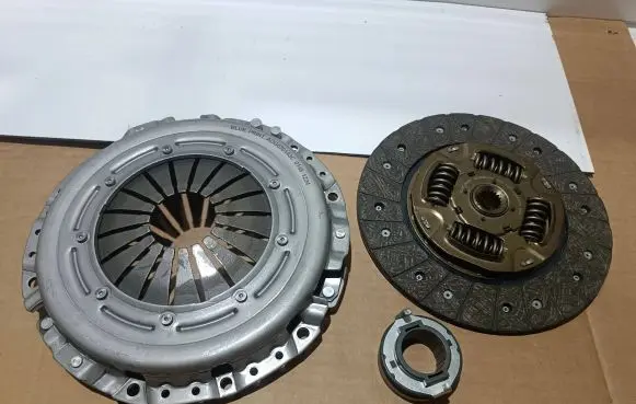 KIA Sportage Clutch set kit 4130039260 ADG030143C