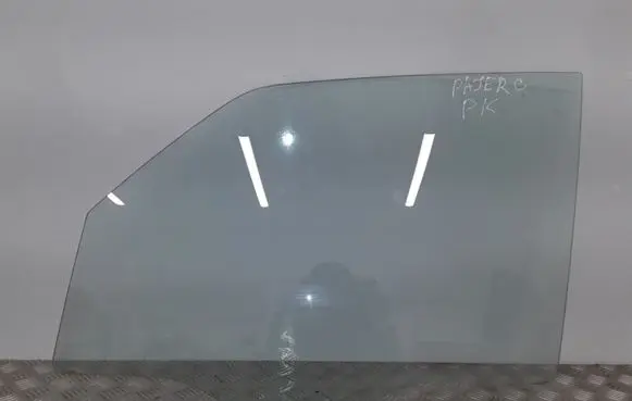 Mitsubishi Pajero Front door window glass four-door 43R00033 M213AS2