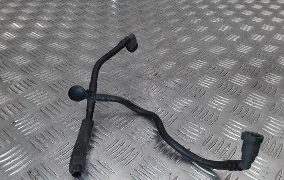 Citroen Xsara Picasso Fuel return line/hose 