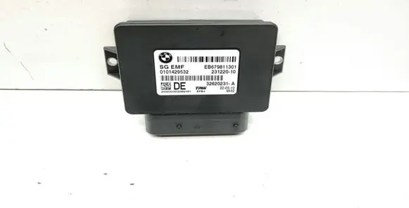 BMW 5 F10 F11 Hand brake control module 6798113 32620231A