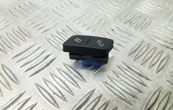 Volkswagen PASSAT B7 Central locking switch button 3AA962126