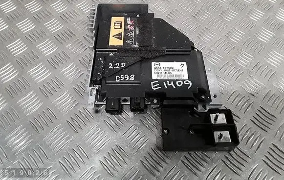 Mazda 6 Voltage converter/converter module k021614l05 GKK167Y60D