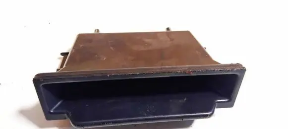 Honda CR-V Glove box