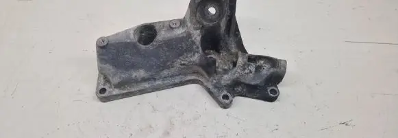 BMW 5 E60 E61 Engine mounting bracket 22116763217 59280110