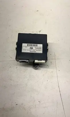 Toyota C-HR I Hand brake control module 8905010010 5401RRR