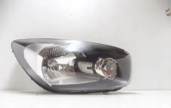 KIA Picanto Headlight/headlamp 13172