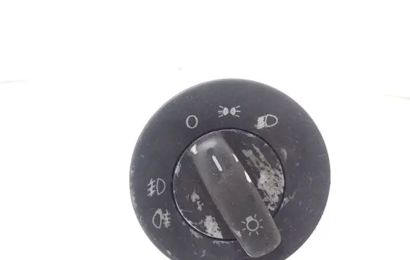 Skoda Octavia Mk2 (1Z) Light switch 1Z0941431C