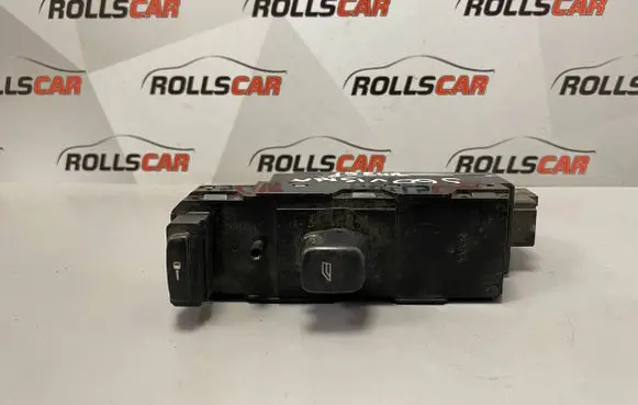 Volvo S60 Electric window control switch 30658147