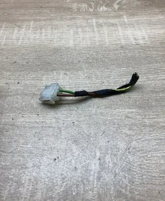 BMW 5 E39 Plug wire 1378109