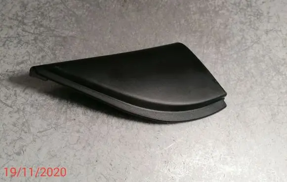 Suzuki Grand Vitara I Plastic wing mirror trim cover 8475165D00