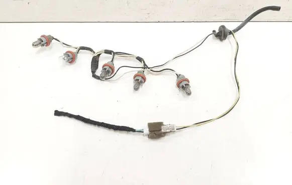 Chevrolet Captiva Third/center stoplight