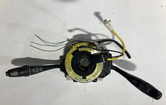 Mitsubishi Carisma Wiper turn signal indicator stalk/switch MR911056