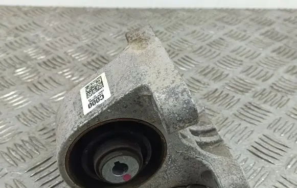 KIA EV6 Engine mounting bracket 218C0G1000