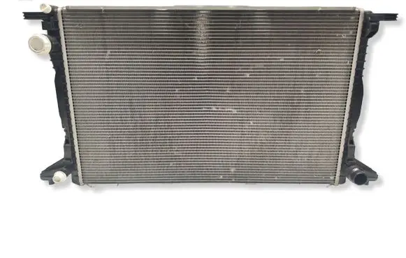 Audi Q7 4M Coolant radiator 8W0121251N 219473115092015 8W0121251H