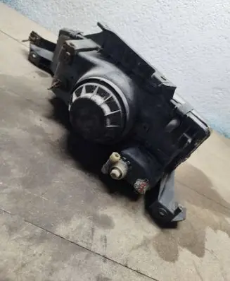 Hyundai Lantra I Headlight/headlamp 7R011109