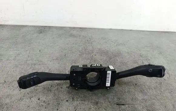 Skoda Superb B5 (3U) Wiper turn signal indicator stalk/switch