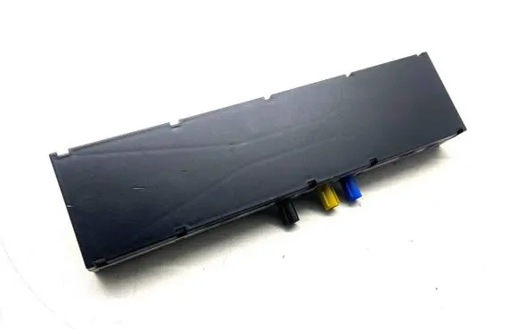BMW Z4 E85 E86 Aerial antenna amplifier 65206912817 823245003 101752300017