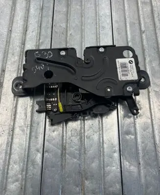 BMW 5 G30 G31 G38 Tailgate/trunk/boot lock/catch/latch 7383283