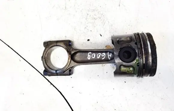 Ford Galaxy Piston with connecting rod