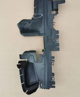 Opel Mokka B Intercooler air guide/duct channel 9840324680
