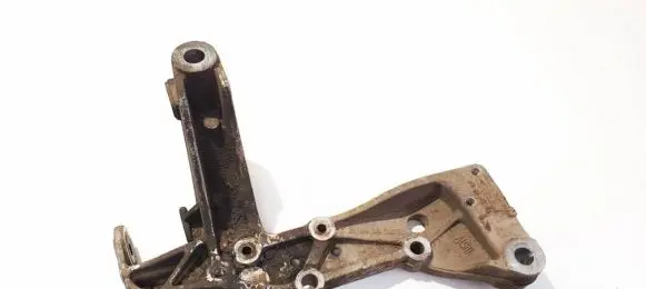 Volkswagen Touran I Front lower control arm/wishbone 1k0199296e