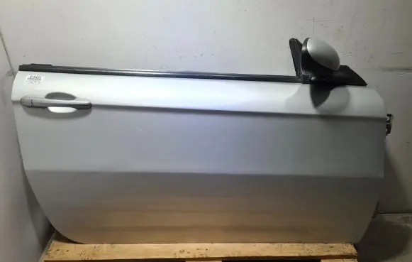 Alfa Romeo GTV Front door