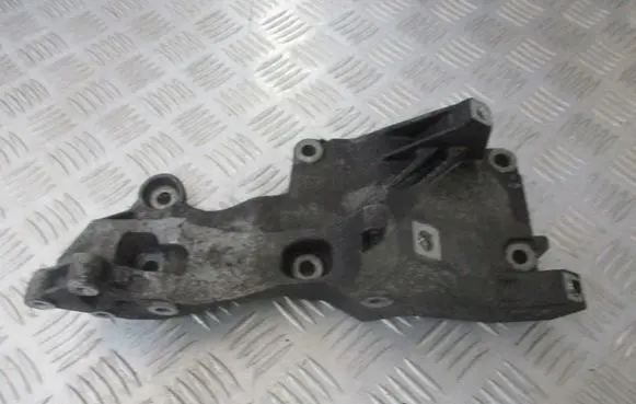 Seat Ibiza III (6L) Generator/alternator bracket 045903143E