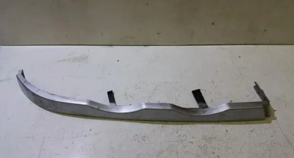 BMW 3 E46 Under headlight/headlamp trim 51.138208482 5113-8208482