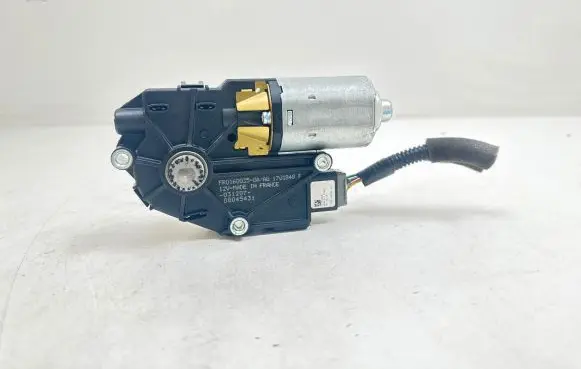 Honda Civic Sunroof motor/actuator 70450SMGE010