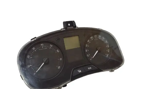 Speedometer (instrument cluster)
