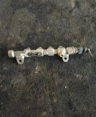 Opel Insignia A Fuel main line pipe 0445214221