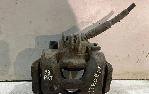 Citroen C4 I Picasso Front brake caliper 