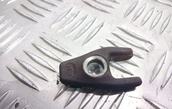 Volvo S40, V40 Fuel Injector clamp holder