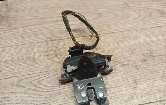 Skoda Roomster (5J) Tailgate/trunk/boot lock/catch/latch 5J0827501B 11707