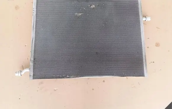 Mercedes-Benz GLC X253 C253 Coolant radiator A0995003500