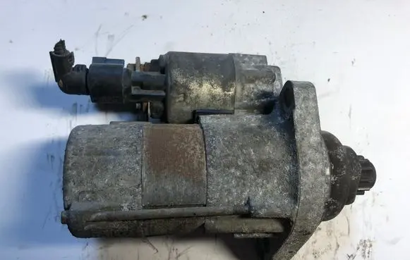 Volkswagen Caddy Starter motor