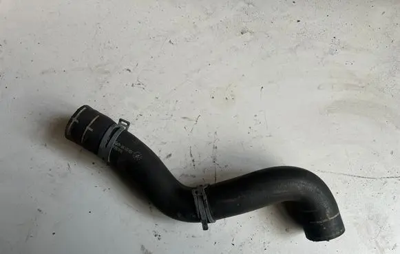 Skoda Citigo Engine coolant pipe/hose 1S0121101