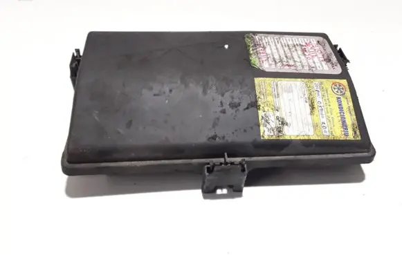 Opel Insignia A Fuse box cover 13222784