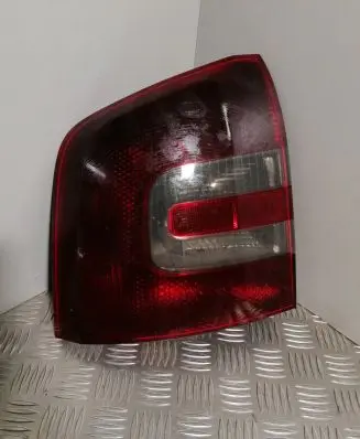 Skoda Octavia Mk2 (1Z) Rear/tail lights 1Z9945257 27592102
