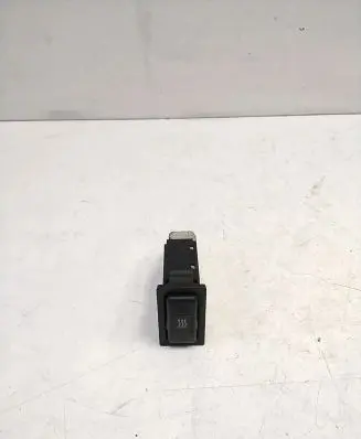 Toyota Avensis T250 Windscreen/window heater switch 153261