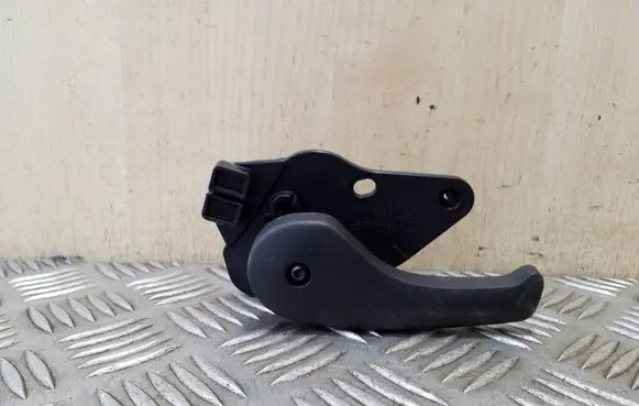 Volvo V40 Cross country Engine bonnet (hood) release handle 31278799 31826629