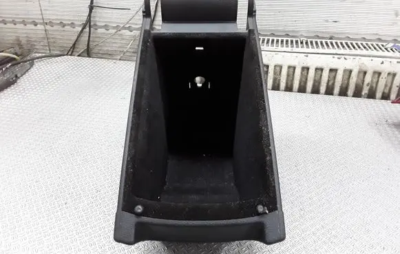 Volkswagen PASSAT B6 Glove box central console 3C0863071