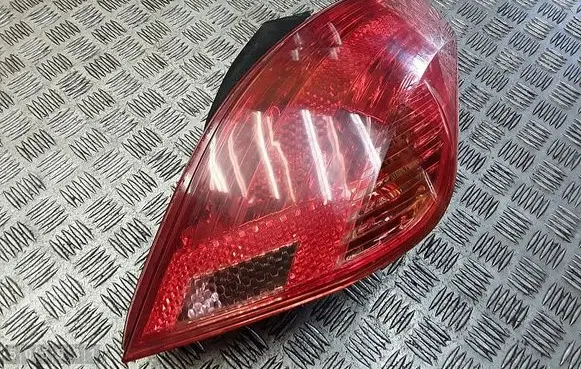 Rear/tail lights