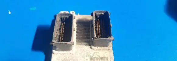 Alfa Romeo 156 Engine control unit/module 0261207555