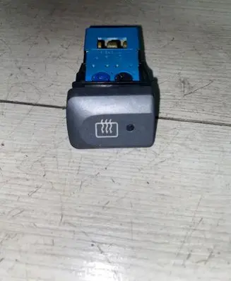 Honda Jazz Windscreen/window heater switch M19157
